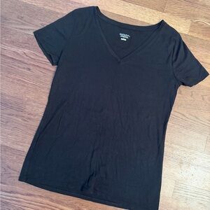 Women's Black V-Neck T-Shirt